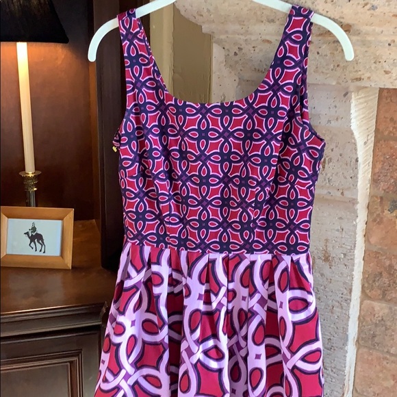 SOLD.    Anthropologie Taylor Dress Sz 2 - Picture 5 of 6